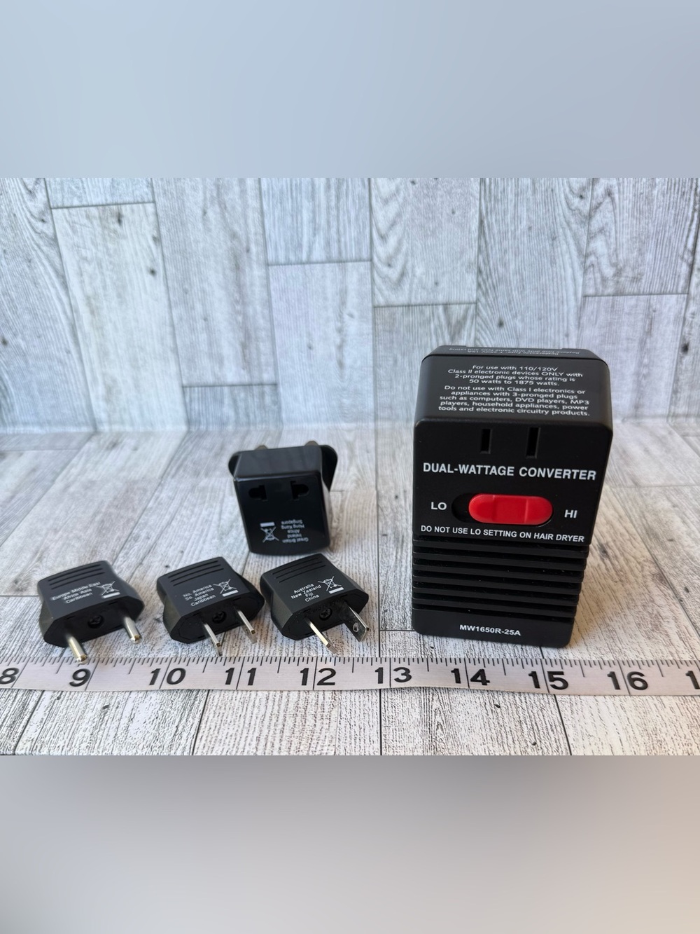 Minwa Dual-Wattage Travel Converter, model MW1650R-25A